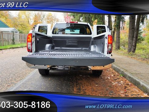 Used 2015 Nissan Frontier S image 28
