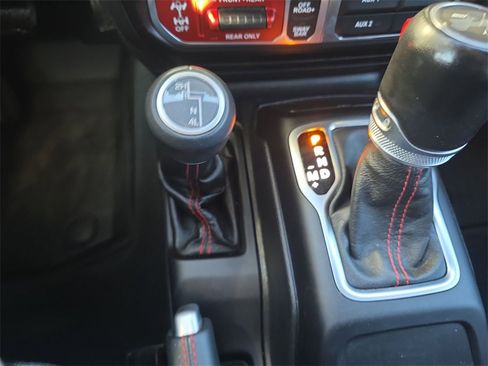 Used 2021 Jeep Wrangler Unlimited Rubicon image 20