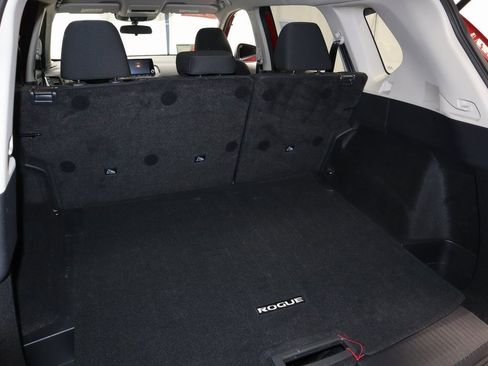 Certified 2024 Nissan Rogue S image 17