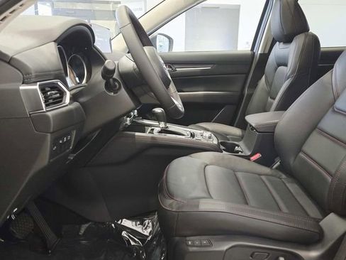New 2025 MAZDA CX-5 Carbon Edition image 9