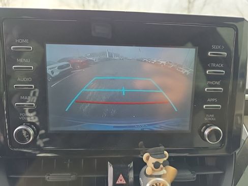 Used 2020 Toyota Corolla L image 10