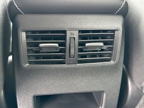 New 2026 Mitsubishi Outlander ES image 25