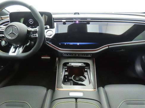 New 2026 Mercedes-Benz E 53 AMG 4MATIC Sedan image 13