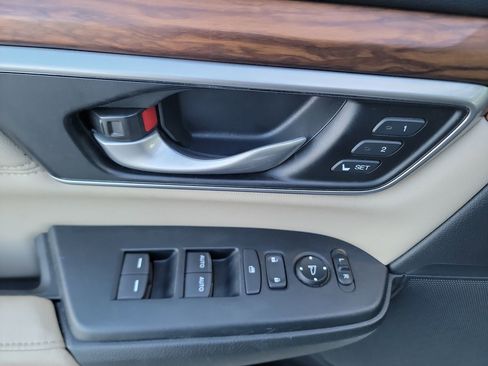 Used 2022 Honda CR-V EX-L image 11