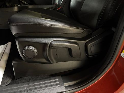 Used 2022 Ford Ranger XLT w/ Tremor Off-Road Package image 13