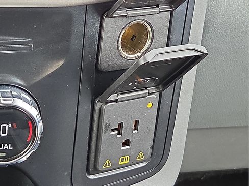 Certified 2021 Ford F150 XLT w/ Equipment Group 302A High image 21