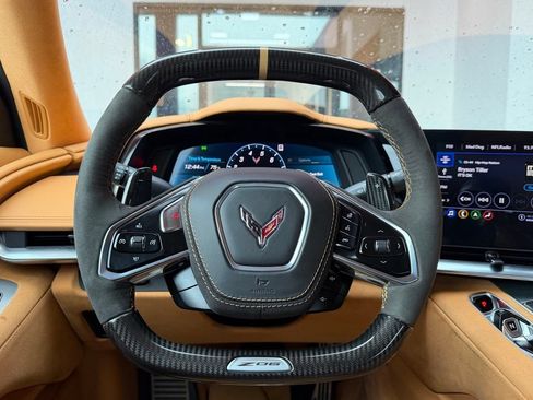 Used 2023 Chevrolet Corvette Z06 RWD image 15