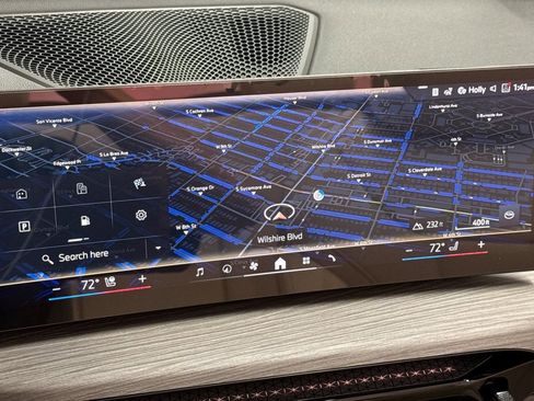 New 2026 BMW 430i Convertible w/ Convenience Package image 21