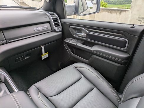 New 2025 RAM 1500 Big Horn image 17