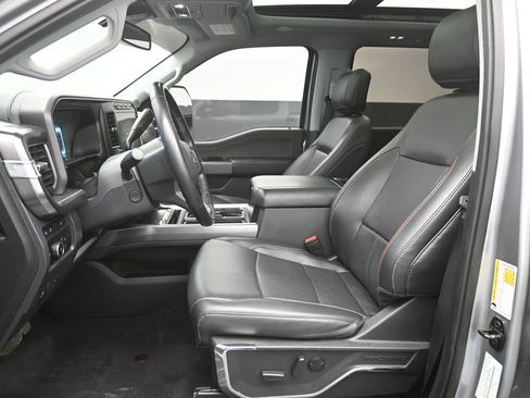 Certified 2023 Ford F250 Lariat w/ Lariat Ultimate Package image 18