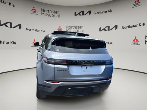 Used 2024 Land Rover Range Rover Evoque S AWD/4WD image 3