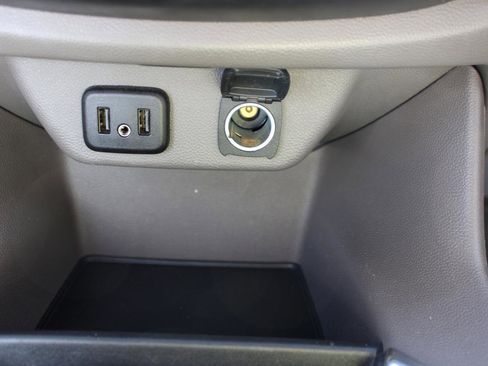 Used 2020 Chevrolet Traverse LT w/ Driver Confidence II Package image 30