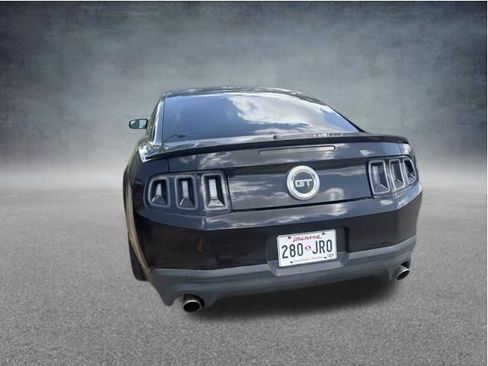 Used 2011 Ford Mustang GT Premium w/ Comfort Pkg RWD image 7