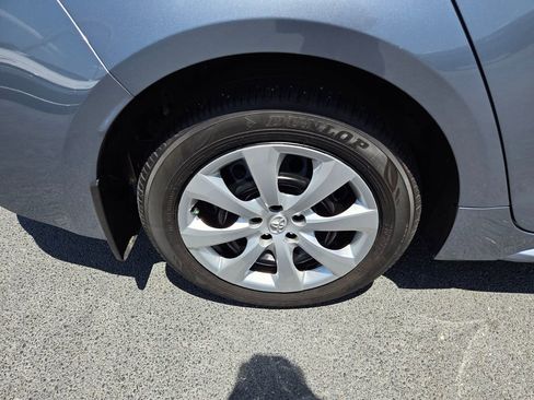 Used 2025 Toyota Corolla LE FWD image 14
