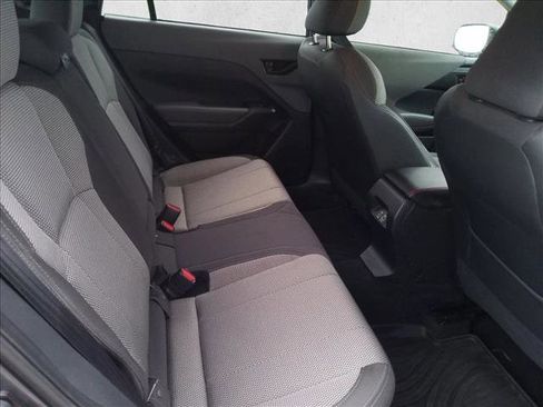 Used 2024 Subaru Crosstrek 2.0i Premium image 13