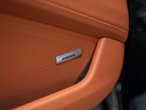 Certified 2025 Porsche 911 Carrera image 11