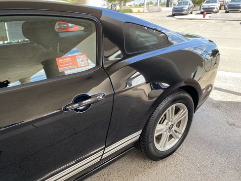 Used 2014 Ford Mustang Coupe w/ Equipment Group 102A RWD image 49