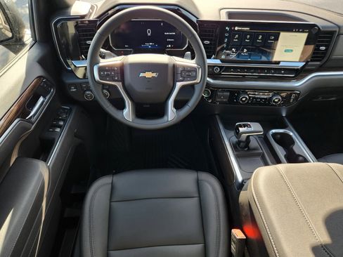 New 2026 Chevrolet Silverado 1500 LT w/ Z71 Off-Road Package image 10