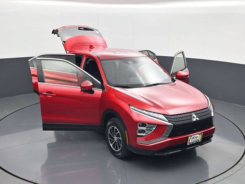 Used 2024 Mitsubishi Eclipse Cross ES AWD/4WD image 29
