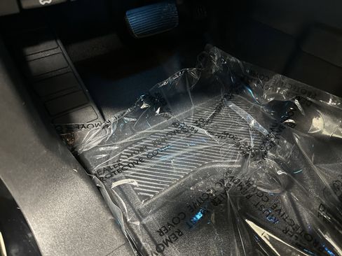 Used 2022 Ford Bronco Black Diamond image 17