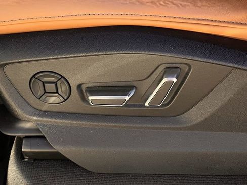 Used 2023 Audi RS Q8 image 22