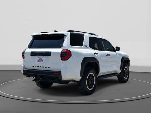 Used 2025 Toyota 4Runner TRD Off-Road AWD/4WD image 5