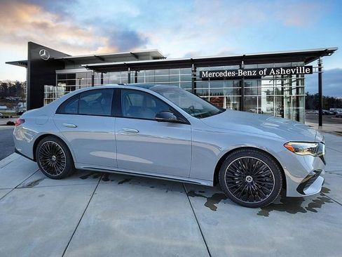 New 2025 Mercedes-Benz E 350 4MATIC Sedan image 1
