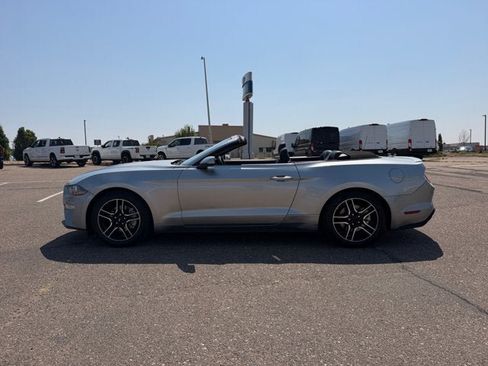 Certified 2022 Ford Mustang Premium RWD image 17