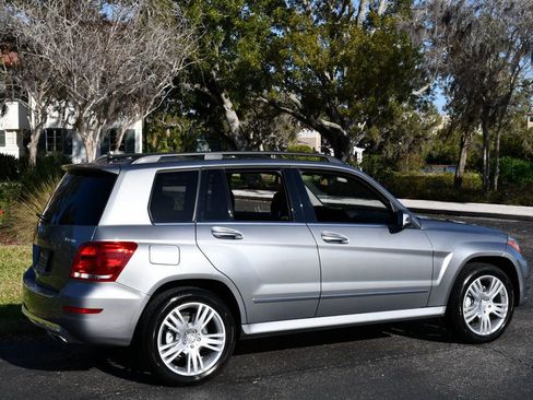 Used 2014 Mercedes-Benz GLK 350 4MATIC image 6