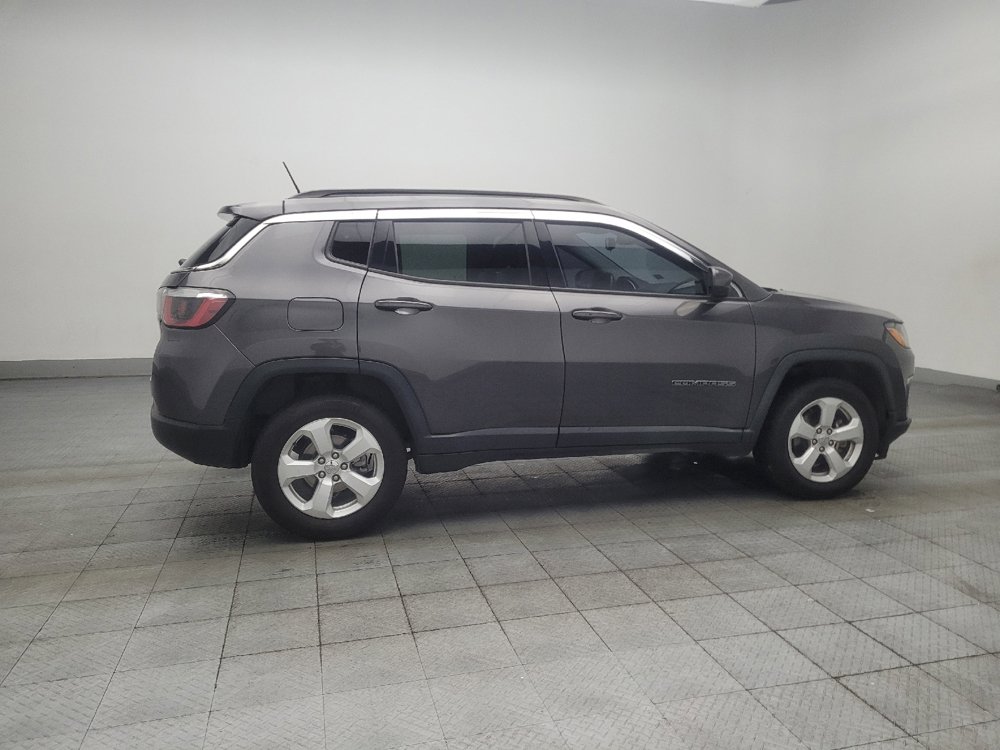 Used 2020 Jeep Compass Latitude w/ Cold Weather Group AWD/4WD image 10