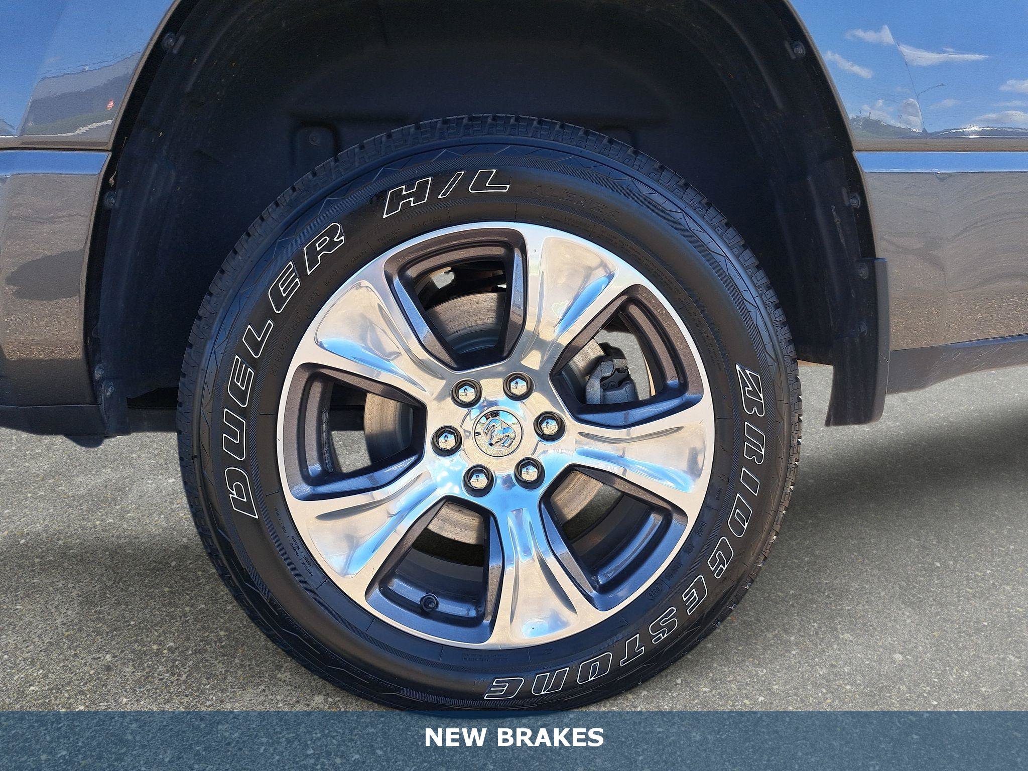 Certified 2024 RAM 1500 Laramie AWD/4WD image 32