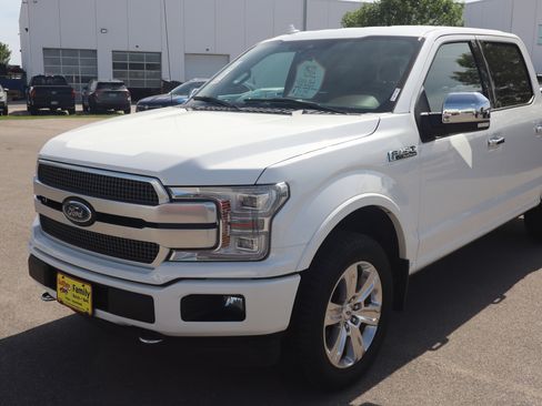 Used 2020 Ford F150 Platinum w/ Equipment Group 701A Luxury AWD/4WD image 3