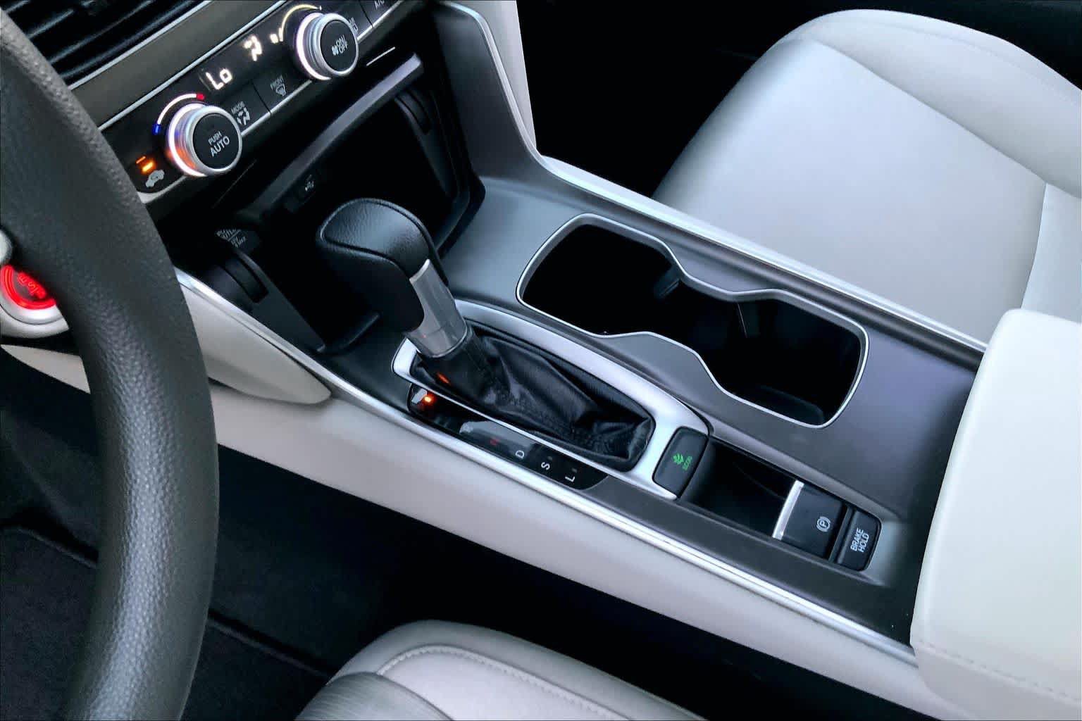 Used 2019 Honda Accord LX image 17