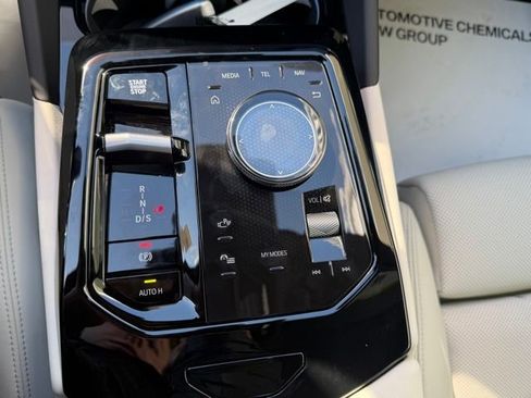 New 2026 BMW 530i xDrive w/ Premium Package image 14