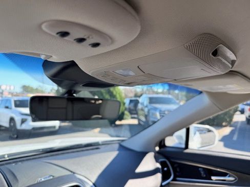 Used 2020 Lincoln Nautilus Reserve w/ Equipment Group 201A image 25