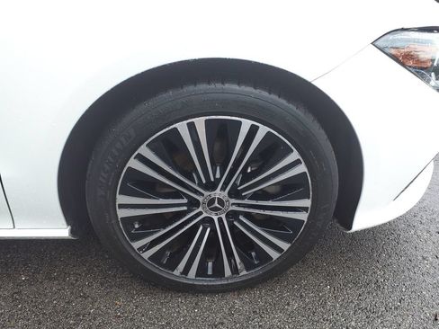 Used 2023 Mercedes-Benz CLA 250 image 9