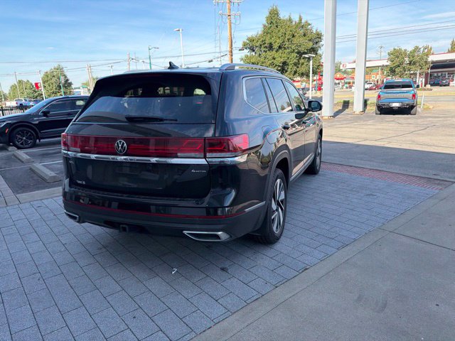 Certified 2024 Volkswagen Atlas SEL AWD/4WD image 14