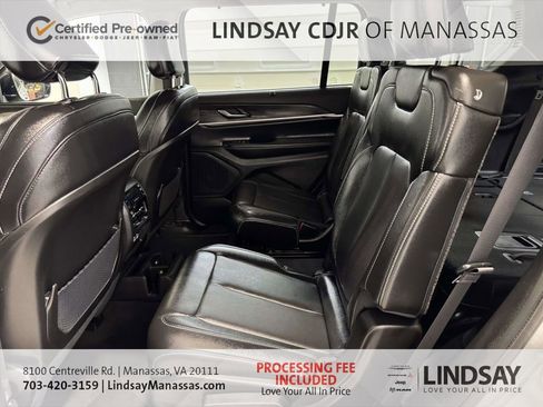 Used 2023 Jeep Grand Cherokee L Limited w/ Luxury Tech Group II AWD/4WD image 21