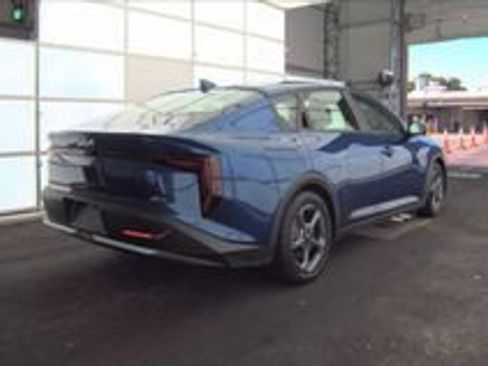 Used 2025 Kia K4 FWD image 24