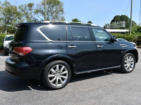 Used 2014 INFINITI QX80 4WD w/ Deluxe Touring Package image 3