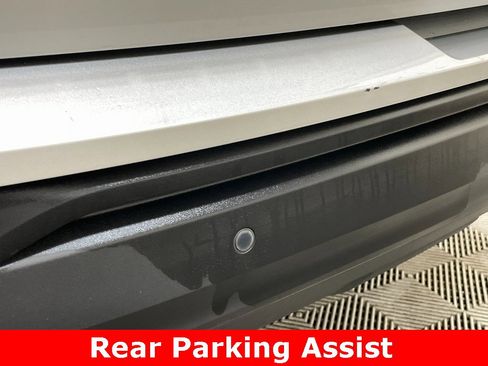 Certified 2022 GMC Terrain SLE w/ Driver Convenience Package image 12