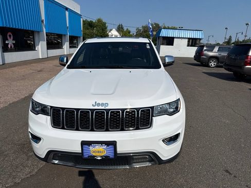 Used 2020 Jeep Grand Cherokee Limited w/ Trailer Tow Group IV AWD/4WD image 3