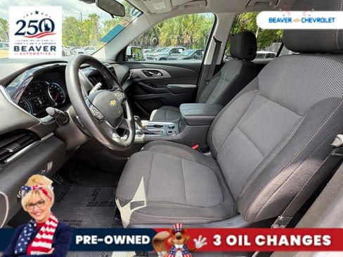 Used 2019 Chevrolet Traverse LT FWD image 13