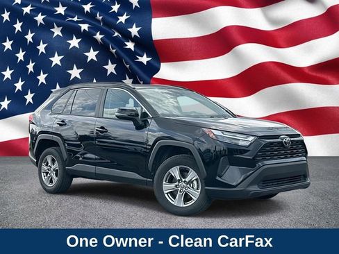 Used 2025 Toyota RAV4 XLE image 1