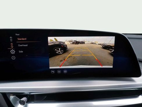 Used 2024 Cadillac Lyriq Luxury RWD image 31
