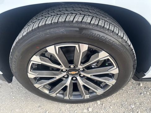 Used 2026 Chevrolet Tahoe High Country image 36