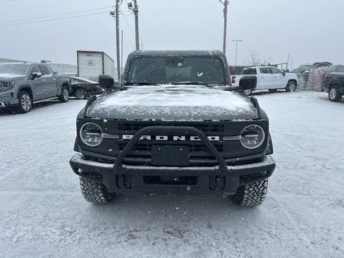 Used 2023 Ford Bronco Black Diamond image 4