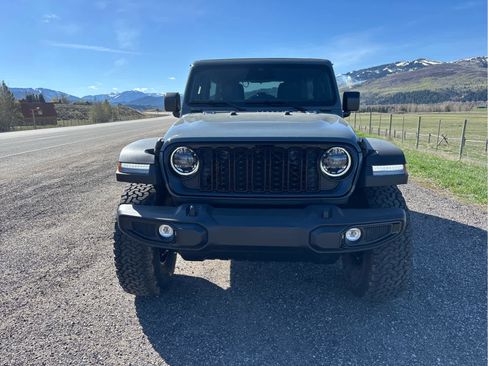 New 2026 Jeep Wrangler Unlimited Sport image 34