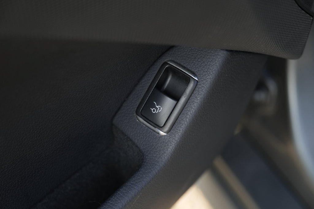 Used 2013 Mercedes-Benz SL 550 image 23