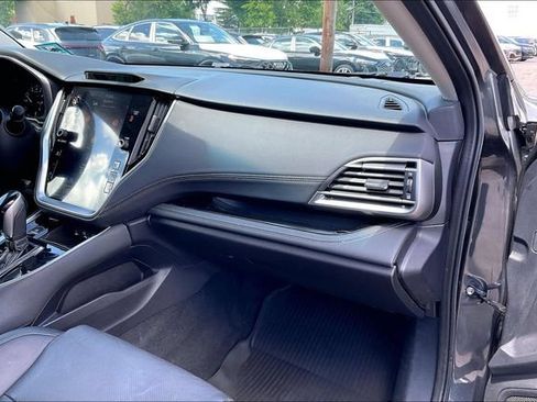 Used 2021 Subaru Outback Limited AWD/4WD image 16